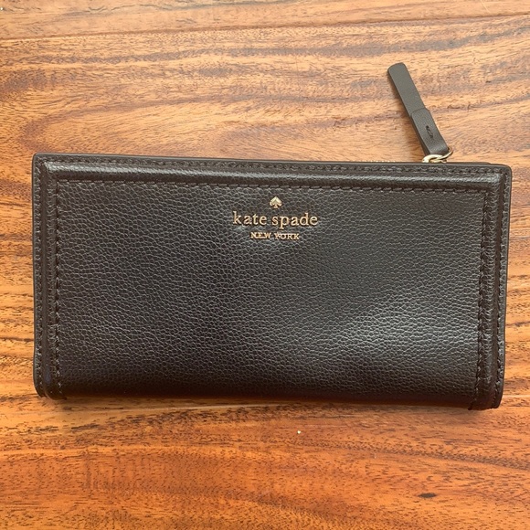 kate spade Handbags - Kate Spade Wallet